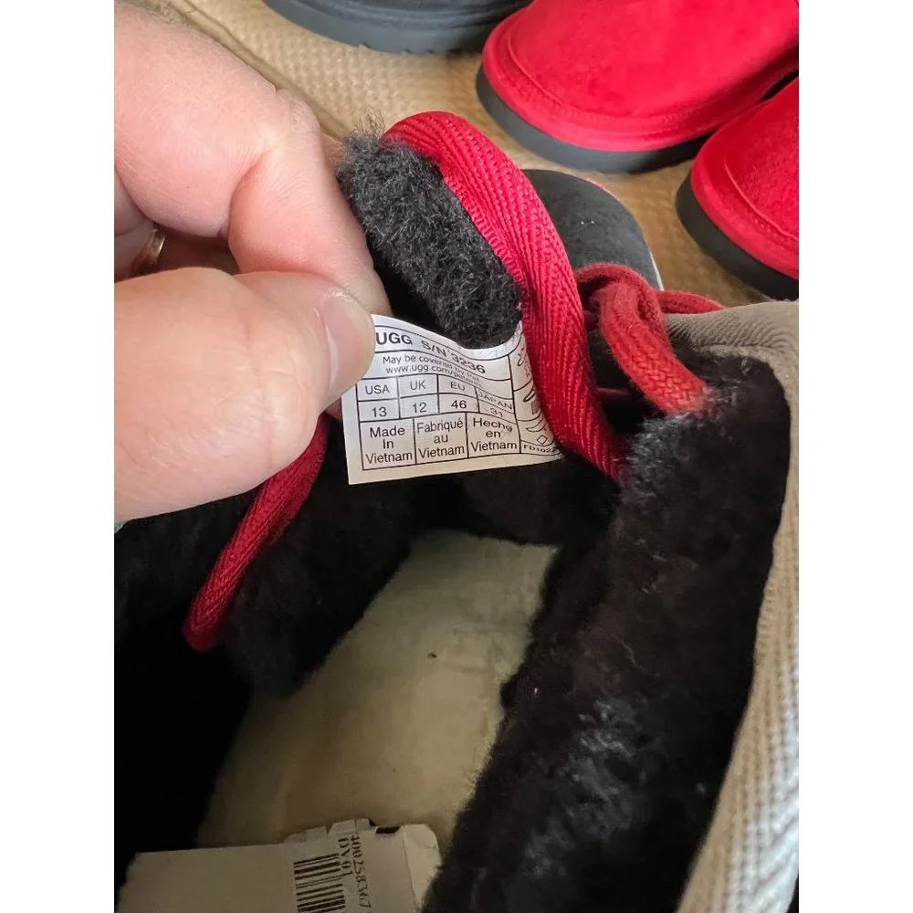 Ugg‎ Men's Nemuel Chukka Boot - NWOT